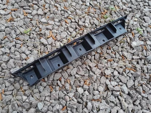 Ford KA MK2 Stoßstangenhalter hinten, Mittelclip. 2008-2016 - Bild 1 von 2