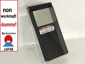 【Factice !】 Panasonic P001 (couleur noir) au-japon téléphone portable qui ne fonctionne pas - Photo 1 sur 3