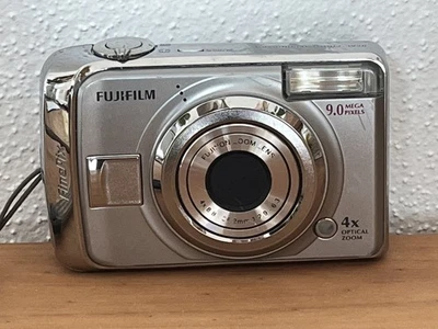 Fujifilm FinePix A900 Digitalkamera Kamera 9 MP silber Digi Cam - Bild 1 von 4