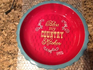 Bless my country kitchen deep dish country pie plate, life is country, 10” nwt - Bild 1 von 3