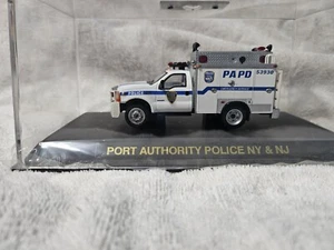 Codice 3 Autorità Portuale di NY e NJ ESU Camion di Emergenza - Foto 1 di 4