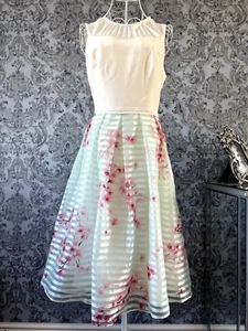 Ladies Stunning Ted Baker Mint Floral Skater Dress (UK 8) - Size 1 - Picture 1 of 19
