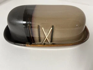Better Homes And Gardens Bazaar Brown Covered Butter Dish Tan Stripes Hometrends - Picture 1 of 5