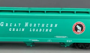 HO Accurail 2010 Centerflow 3-Bay ACF Cvd Hopper GN #171986 HO4348 - Picture 1 of 9