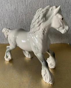BESWICK HORSE CANTERING SHIRE MODEL No. 975 DAPPLE GREY GLOSS PERFECT (C) - Picture 1 of 9