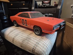 Kyosho General Lee 1969 Dodge Charger 1/10 Scale RC Radio Controlled Car - Picture 1 of 10