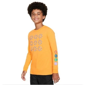 Nike Big Kids Sportswear Relaxed-Fit Printed Long-Sleeve T-Shirt Tee-shirt M NEW - Picture 1 of 11