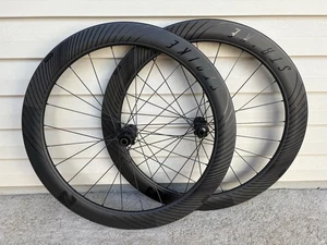 Reynolds Strike 62mm Carbon Tubeless Road Wheelset. Disc centerlock. 11speed. - Picture 1 of 13