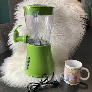 Hamilton Beach Wavestation Express Blender Green w/ Dispenser 58618 A1531CE! - Picture 1 of 9