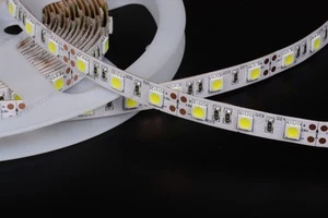 SMD5050 5m 60w 300 LED STRIP STRISCIA BIANCO FREDDO C2F1 - Foto 1 di 1