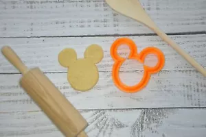 Tagliabiscotti / taglia fondenti Topolino. Disney fai da te per fare torte, biscotti da forno - Foto 1 di 2