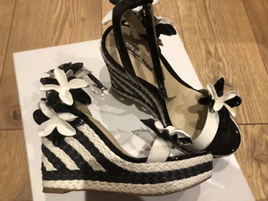 Forever Unique black white stripes Wedge shoes sandals ankle straps Size 36/3 uk - Picture 1 of 7