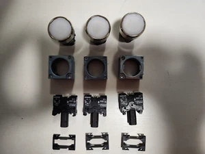 Siemens 3SB White Illuminated Push Buttons 3SB3403-1PA LED Lamp Quantity 3 - Picture 1 of 4