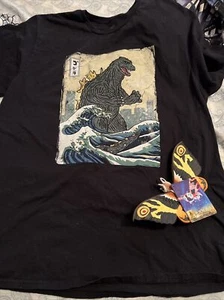 Bandai Movie Monsters Mothra + Godzilla XL Shirt LOT - Bild 1 von 7
