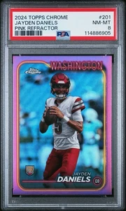 2024 Topps Chrome #201 JAYDEN DANIELS RC LOW POP rifrattore rosa come nuovo PSA 8 - Foto 1 di 3