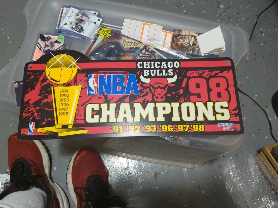 Wincraft Sports Sign NBA Chicago Bulls 6x Champions 1998 Sign 19" Read!!!  - Image 1 of 2