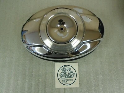 2013 HARLEY DAVIDSON FLHR ROAD KING AIR CLEANER AND FILTER ELEMENT  - Image 1 of 4