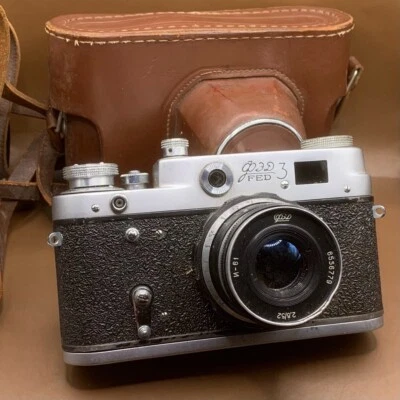 “FED-3” Film Camera USSR Vintage, 35 mm. Lens Industar-61 F2.8/52 №4328025 - Image 1 of 4
