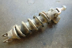 Suzuki GSXR 600 GSX R Stoßdämpfer Federbein K1 K2 K3 750 Dämpfer Feder Federung - Bild 1 von 10