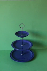 zauberhafte dreistöckige Etagere Teller Friesland Ammerland Blau Blue 038513 - Picture 1 of 1