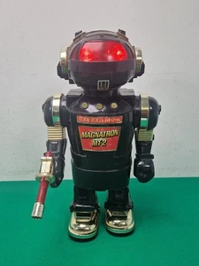 15" Vintage 1984 Magnatron MT-2 Code 2003 RT-2-X Toy Robot new Bright Hong Kong - Picture 1 of 7