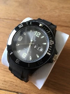 NEU Trendige wasserdichte Quarz Sport Armbanduhr 5 ATM, Datum, 44mm, schwarz - Bild 1 von 5