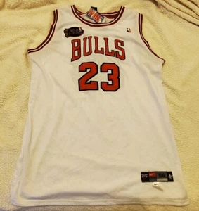 NWT Nike Michael Jordan Jersey - White - Size 54 - Picture 1 of 5