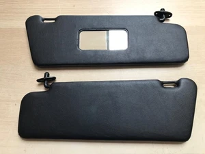 Sonnenblenden links + rechts Set in der Farbe SCHWARZ für Mercedes W124 W201 NEU - Picture 1 of 3