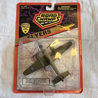 Avión Road Champs Diecast Flyers B-25 Foto 1 de 2