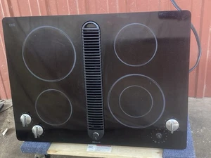 30” Jenn-air JED8430BDB 4-Burner Electric Cooktop Downdraft Vent Radiant Black - Picture 1 of 21