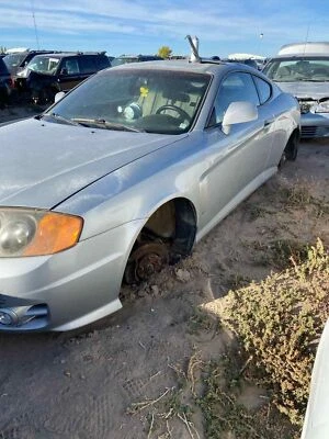 Used Front Right Door Glass Front fits: 2003 Hyundai Tiburon Front Right Grade A - Image 1 of 4