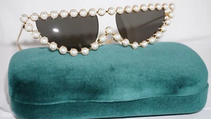 GUCCI New Sunglasses Limited Pearl Gold Grey GG0364S 004 53 16 140 - Picture 1 of 12