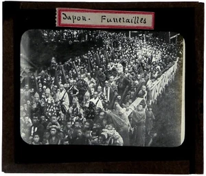 Japon.Japan.Funérailles.Funeral.Lantern Magic slide.Projection.Lanterne Magique. - Bild 1 von 1