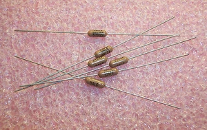 QTY (50) 21K Ohm 1/4W 1% PRECISION MIL-SPEC METAL FILM RESISTORS RN60C2102F DALE - Picture 1 of 5
