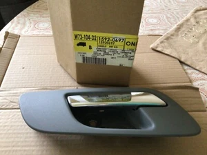 Genuine GM 15920697 Door Handle Frt S/D, New Old Stock, See All Photos - Bild 1 von 5