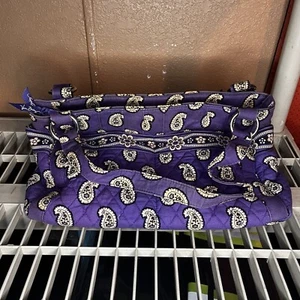 Borsa a mano Vera Bradley con manico superiore viola e bianco trapuntato cotone - Foto 1 di 9