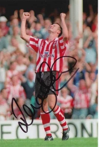 FOTO 9 DE RICHARD HALL FIRMADA A MANO DE SOUTHAMPTON. - Imagen 1 de 1