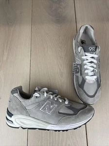Zapatillas New Balance 990v2 Hechas en EE. UU. - Gris - Talla UK 9.5 - M990GY2 - NUEVAS - Imagen 1 de 7