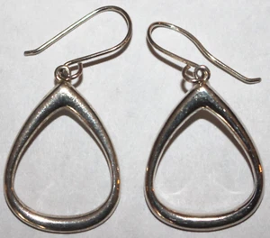 Vtg Pair 1" x .75" Sterling Silver .925 Teardrop Earrings 2.1g ea 3/4 Thailand - Picture 1 of 6