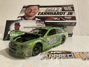 DALE EARNHARDT JR 2017 ORIGINAL #88 MT DEW LAST TALLADEGA RACED VERSION 1/24 CWC - Picture 1 of 19