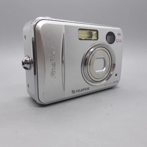 Fujifilm Digital Camera FinePix A350 5.2MP Silver Tested - Picture 1 of 9