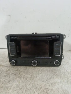 VW GOLF PASSAT CADDY TIGUAN MULTIMEDIA RADIO CD PLAYER HEAD UNIT 3C0035279 P - Picture 1 of 4