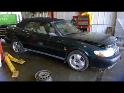 Radiador convertible compatible con 99-03 SAAB 9-3 827244 Foto 1 de 4