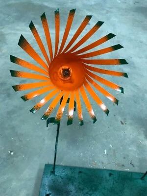All steel orange/green flower home garden stake yard art lawn22" tall with jewel - Image 1 of 2