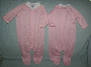2-Sleep & Play One Piece Rosa y Blanco Terry Products Inc. Trillizos Talla Mediana - Imagen 1 de 5