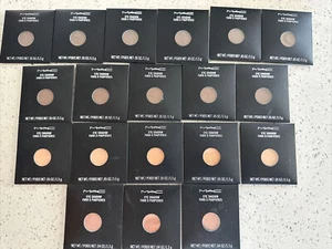 MAC COSMETICS LIDSCHATTEN NEUE PALETTE NACHFÜLLUNG AUTHENTISCH FARBE WÄHLEN 1,5 g/0,05 oz - Bild 1 von 1