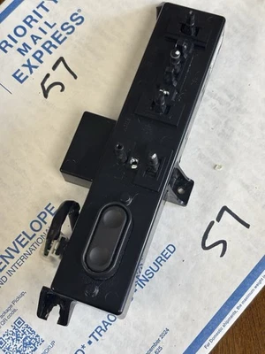 Interruptor de asiento eléctrico delantero izquierdo para 885212B110 Hyundai Santa Fe 2010-2011 Foto 1 de 4