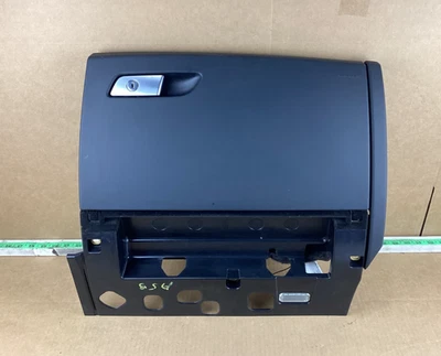Audi A6 2013-2018 salpicadero guantera compartimento de almacenamiento Z02450004 OEM Foto 1 de 4