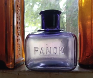PANOK PRETTY AMETHYST HAND BLOWN SQUARE INK BOTTLE WITH CORK STOPPER - Picture 1 of 5