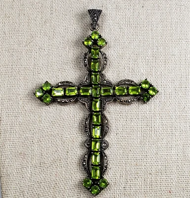 Vtg 925 Silver Cross Lime Green Tourmaline Gemstone Marcasite Crucifix Pendant - Image 1 of 4